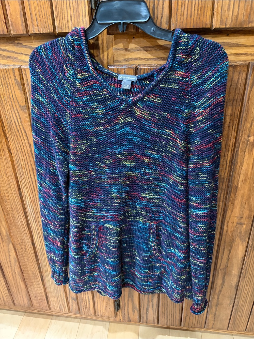 Eddie Bauer Multicolor Knit hooded pullover with kangaroo pockets 
Size M